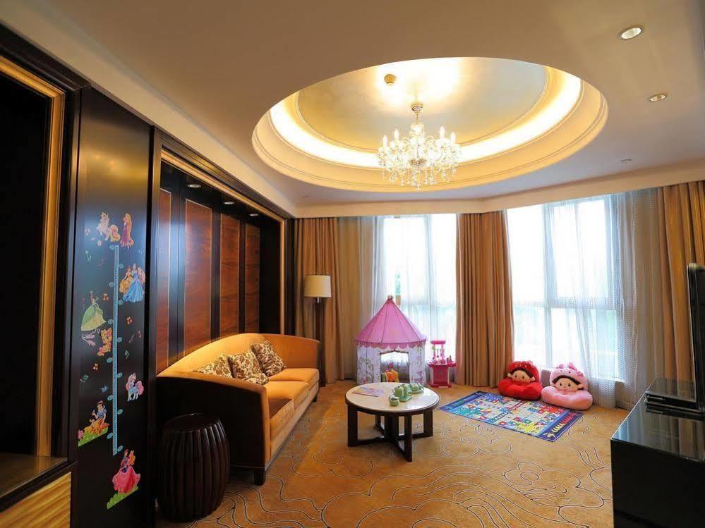 Royal Tulip Hotel Zhujiajiao Shanghai Extérieur photo